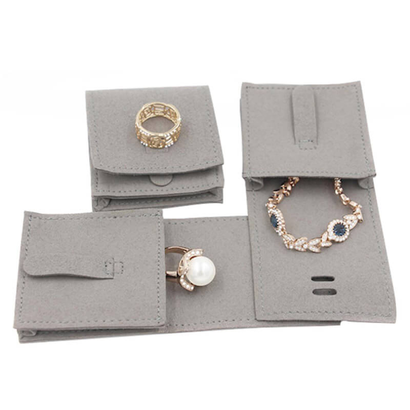 6.5cmx7.5cm Microfiber Pouches for jewelry - Image 2